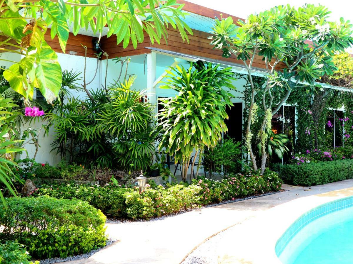 Baan Sabaaidee - Adult Friendly Hotel Hua Hin Exterior photo